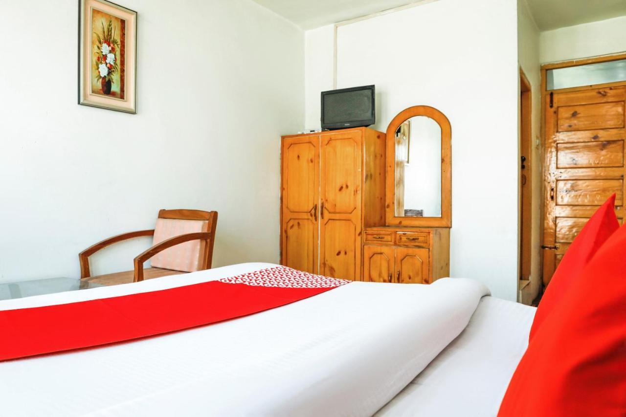 OYO 72225 Hotel Dilshan Srīnagar Exterior foto